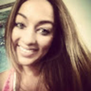 Meet your Posher, Desiree